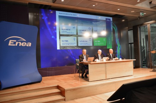 ENE_7853.JPG ENE_7853.JPG